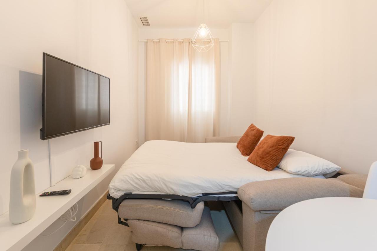 Matahacas Home Севиля Екстериор снимка