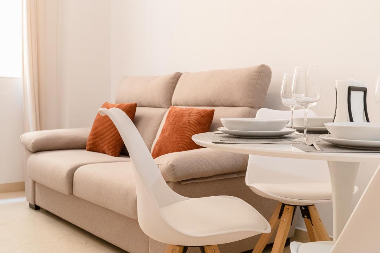 Matahacas Home Севиля Екстериор снимка